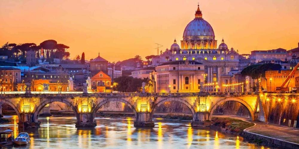 B&B Purple Italy 피우미치노 외부 사진