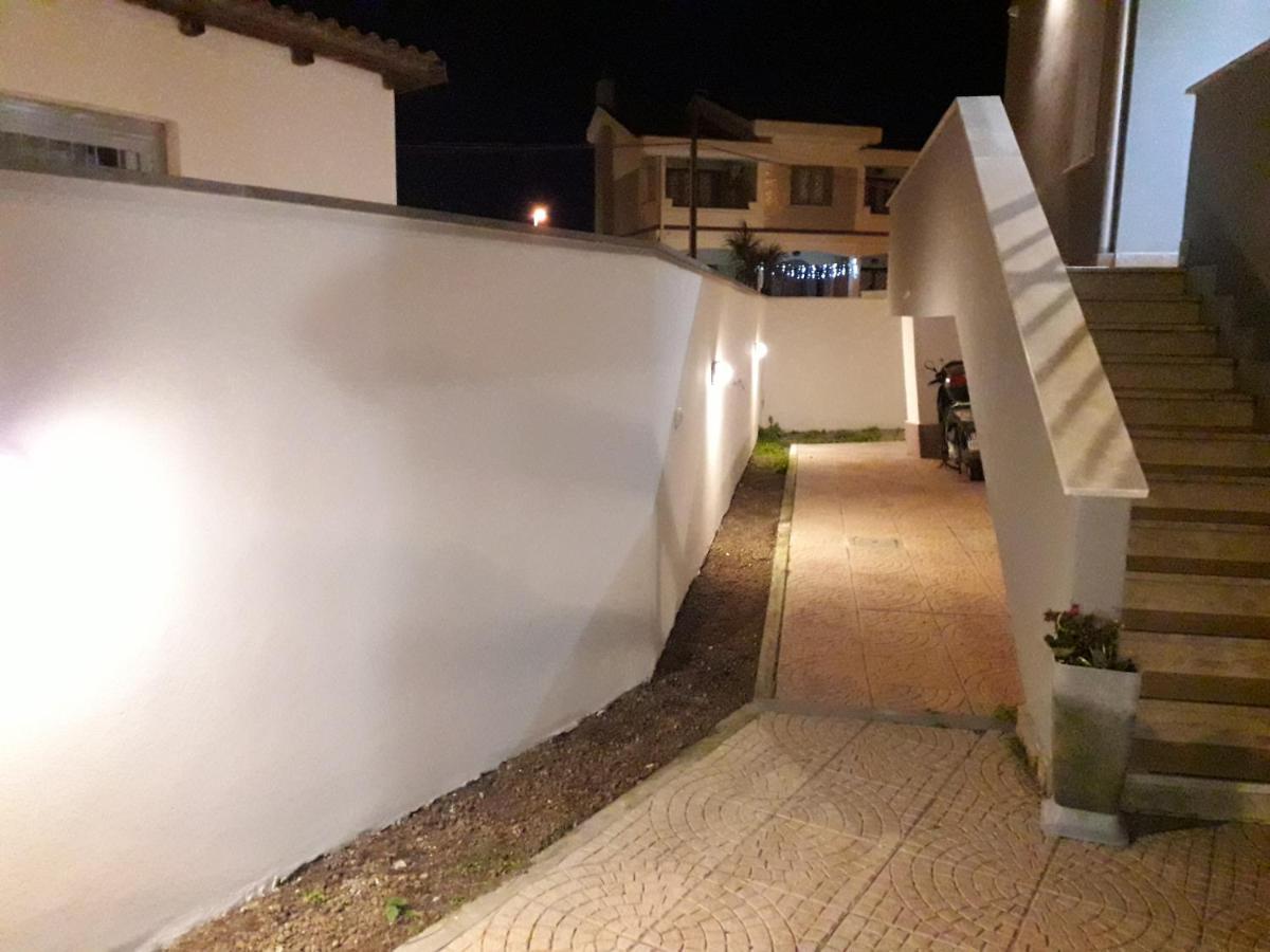 B&B Purple Italy 피우미치노 외부 사진